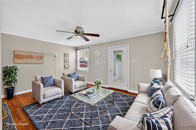 8235 Laughlin Drive, Niagara Falls, NY 14304