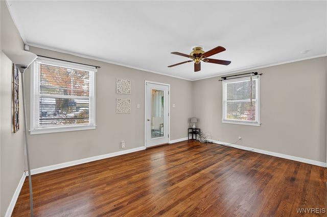 8235 Laughlin Drive, Niagara Falls, NY 14304