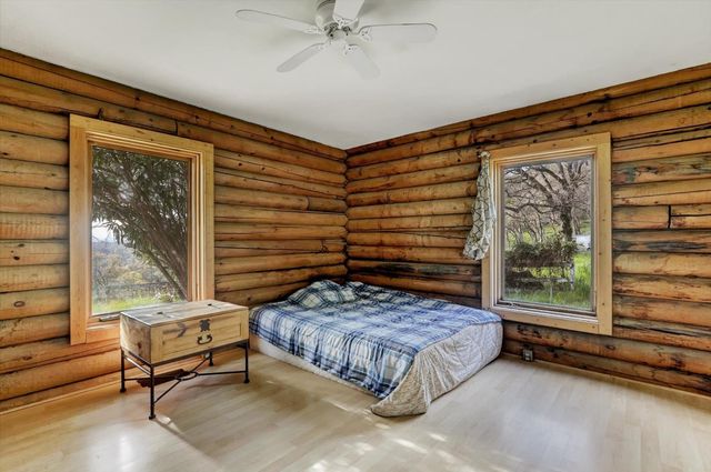 16101 Barbara Ct, Grass Valley, CA 95949