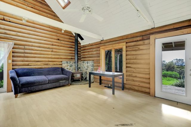 16101 Barbara Ct, Grass Valley, CA 95949