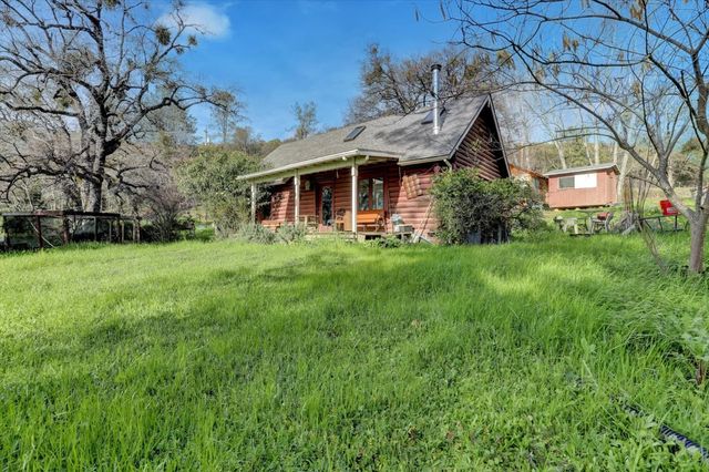 16101 Barbara Ct, Grass Valley, CA 95949