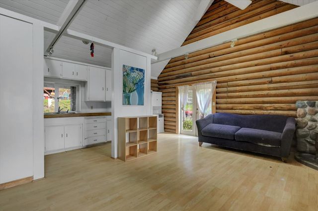 16101 Barbara Ct, Grass Valley, CA 95949