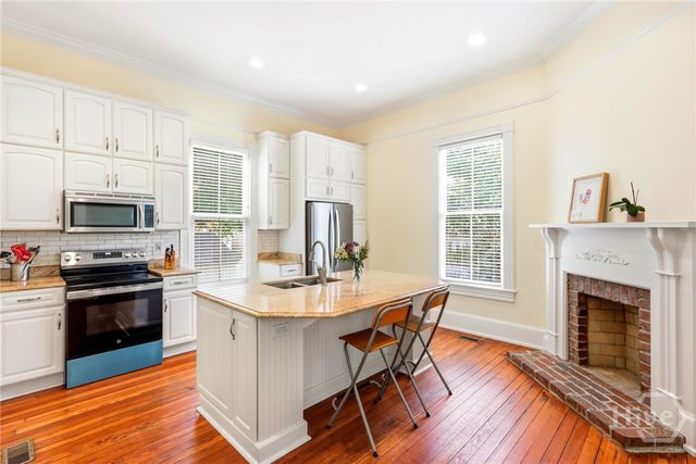 19 E 39th Street, Savannah, GA 31401