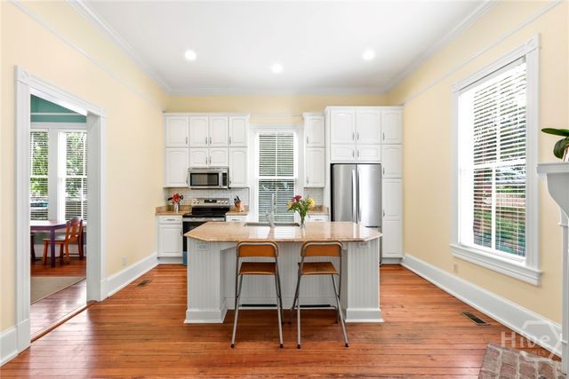 19 E 39th Street, Savannah, GA 31401
