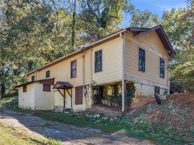 3476 Atlanta Street, College Park, GA 30337