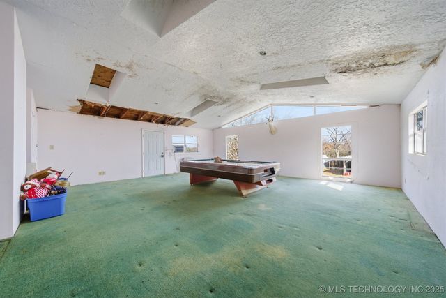 16401 W Coyote Trail, Sand Springs, OK 74063