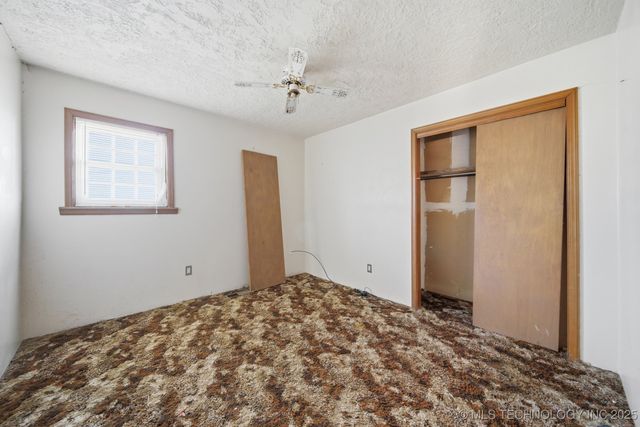 16401 W Coyote Trail, Sand Springs, OK 74063