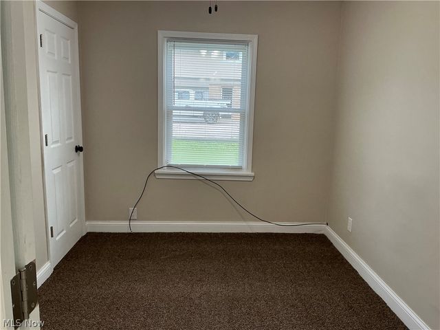 3653 Brainard Road, Woodmere, OH 44122