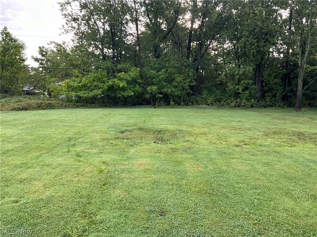 3653 Brainard Road, Woodmere, OH 44122