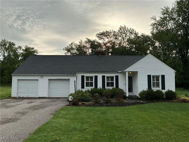 3653 Brainard Road, Woodmere, OH 44122
