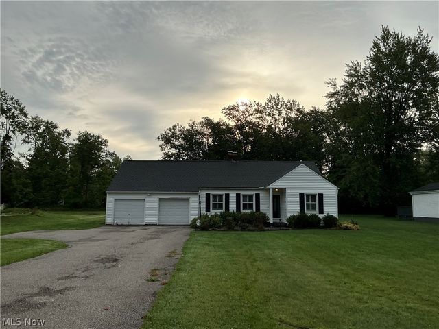 3653 Brainard Road, Woodmere, OH 44122