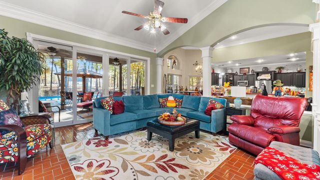 6516 Wuthering Heights Lane, Texarkana, AR 71854