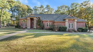 6516 Wuthering Heights Lane, Texarkana, AR 71854