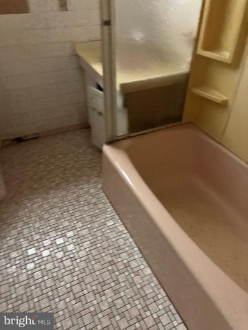 6419 N FAIRHILL ST, Philadelphia, PA 19126