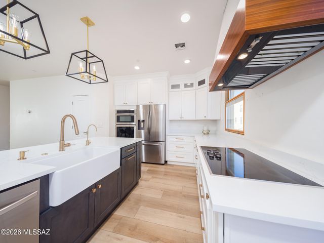 2458 E Blue Diamond Drive, Tucson, AZ 85718