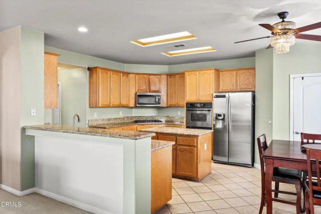 10804 Eagle Vista Drive, Bakersfield, CA 93311