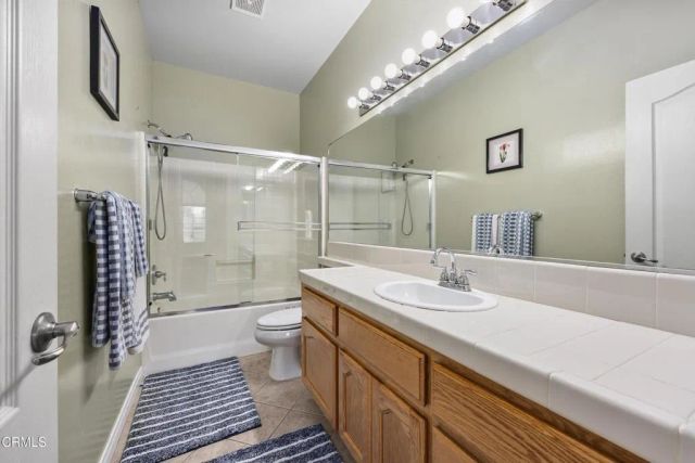 10804 Eagle Vista Drive, Bakersfield, CA 93311