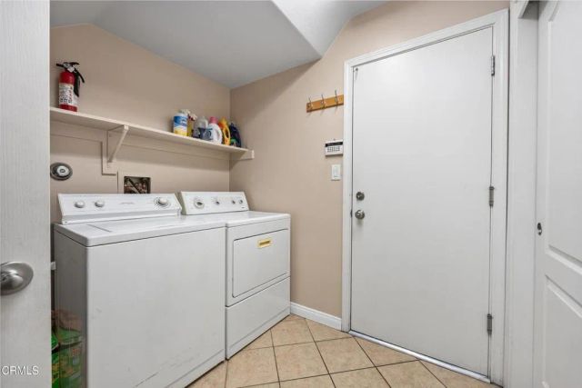 10804 Eagle Vista Drive, Bakersfield, CA 93311