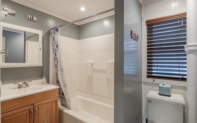 269 Branch Road, Roxbury, NH 03431