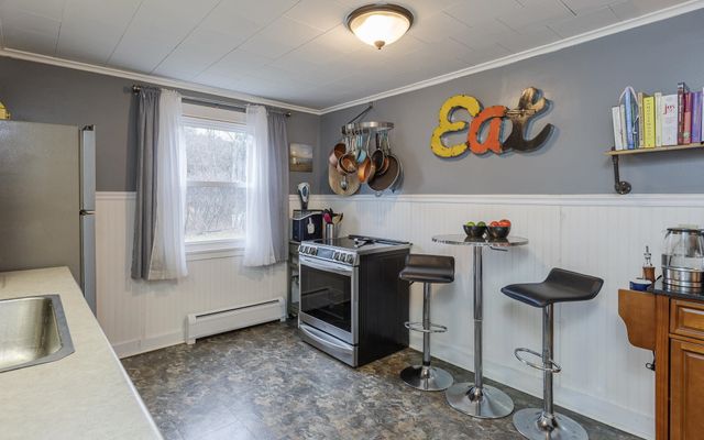 269 Branch Road, Roxbury, NH 03431