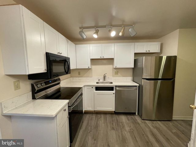 5931 SIR CAMBRIDGE WAY, Alexandria, VA 22315