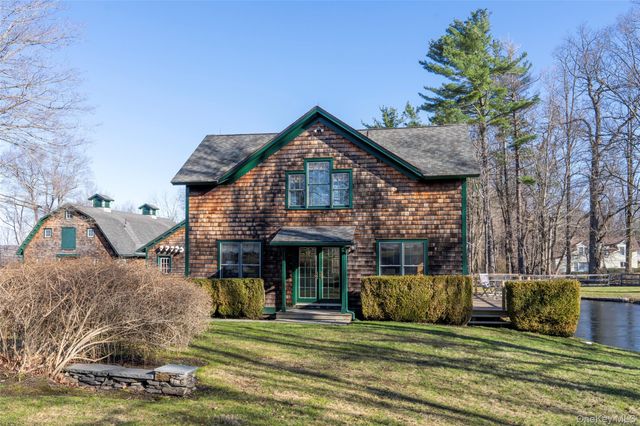 4098 Route 44, Millbrook, NY 12545
