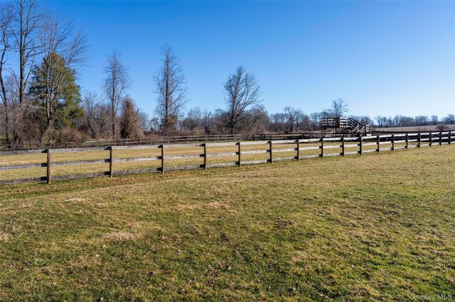 4098 Route 44, Millbrook, NY 12545