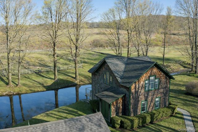 4098 Route 44, Millbrook, NY 12545