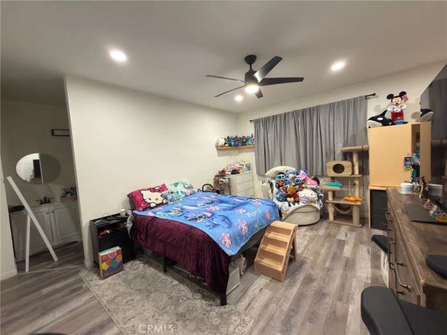 13214 Moorpark Street 108, Sherman Oaks, CA 91423