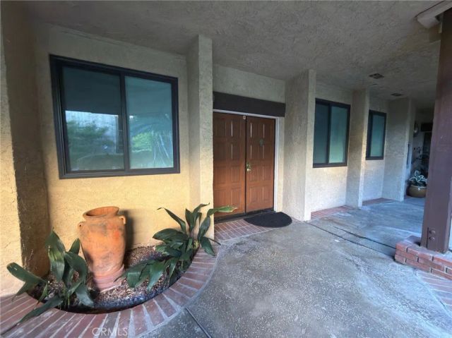 13214 Moorpark Street 108, Sherman Oaks, CA 91423