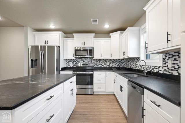 108 Delle LN, Brookland, AR 72417