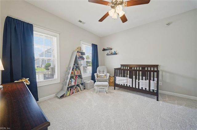 3240 Conservancy DR, Chesapeake, VA 23323