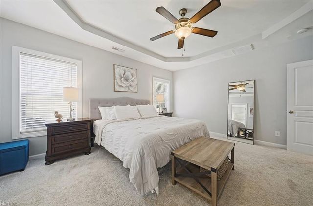 3240 Conservancy DR, Chesapeake, VA 23323