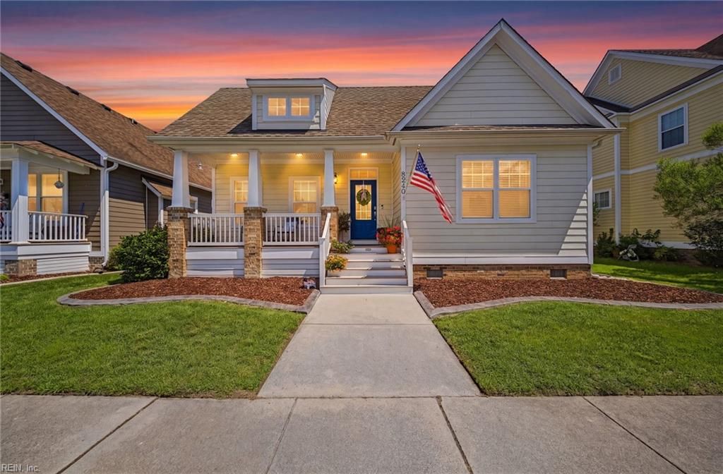 3240 Conservancy DR, Chesapeake, VA 23323