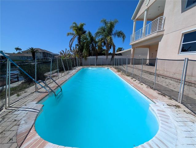 7436 ISLANDER LANE, Hudson, FL 34667