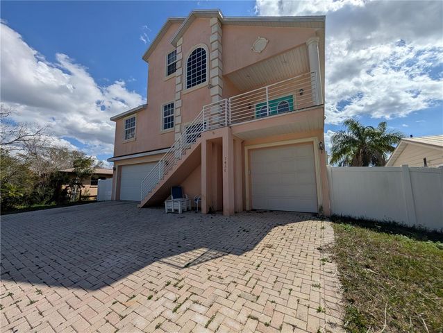 7436 ISLANDER LANE, Hudson, FL 34667