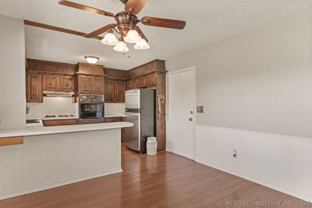 12002 E 39th Street, Tulsa, OK 74146