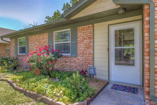 12002 E 39th Street, Tulsa, OK 74146