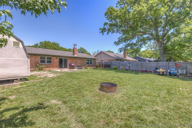 12002 E 39th Street, Tulsa, OK 74146