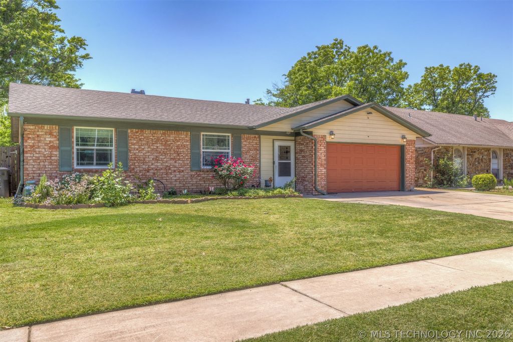 12002 E 39th Street, Tulsa, OK 74146