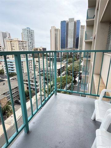 444 Kanekapolei Street 1012, Honolulu, HI 96815