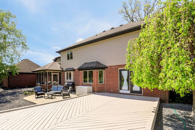 1692 E Casey Lane, Greenfield, IN 46140
