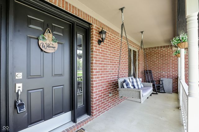 1692 E Casey Lane, Greenfield, IN 46140