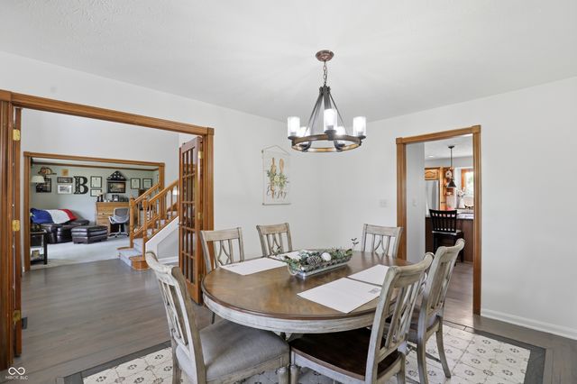1692 E Casey Lane, Greenfield, IN 46140