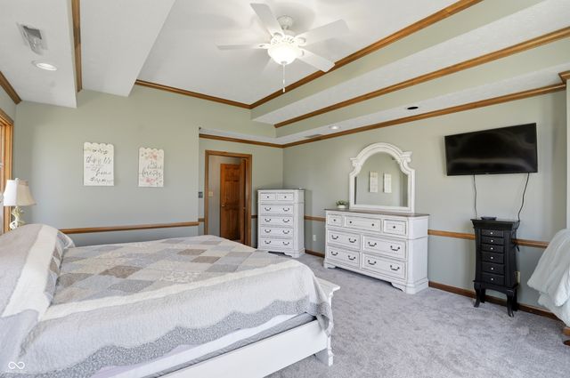 1692 E Casey Lane, Greenfield, IN 46140
