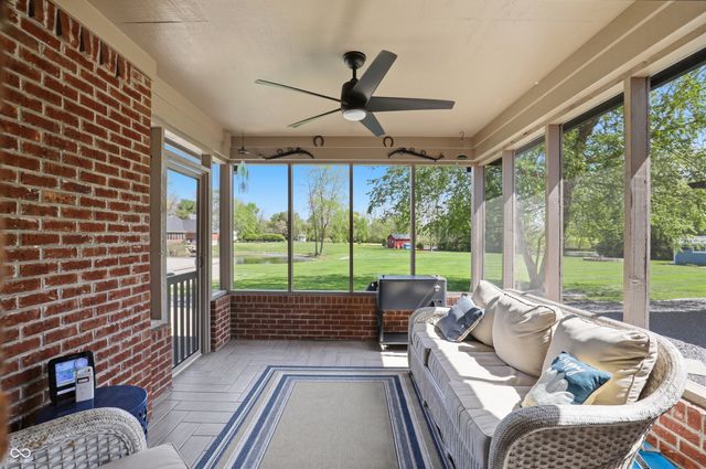 1692 E Casey Lane, Greenfield, IN 46140