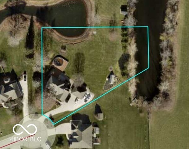 1692 E Casey Lane, Greenfield, IN 46140