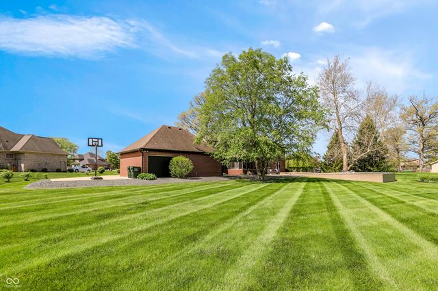 1692 E Casey Lane, Greenfield, IN 46140