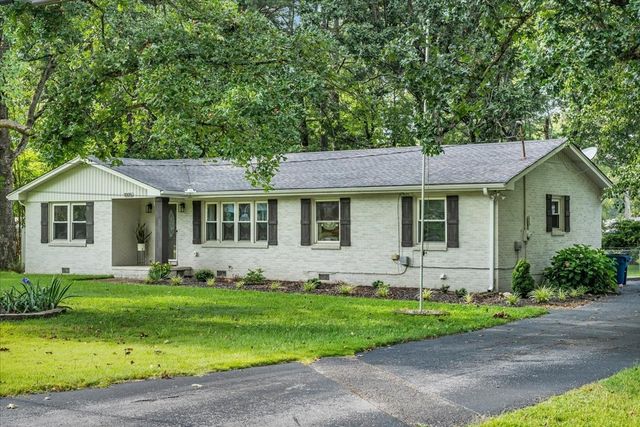 1005 Keylon St, Manchester, TN 37355