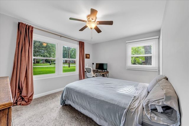 1005 Keylon St, Manchester, TN 37355